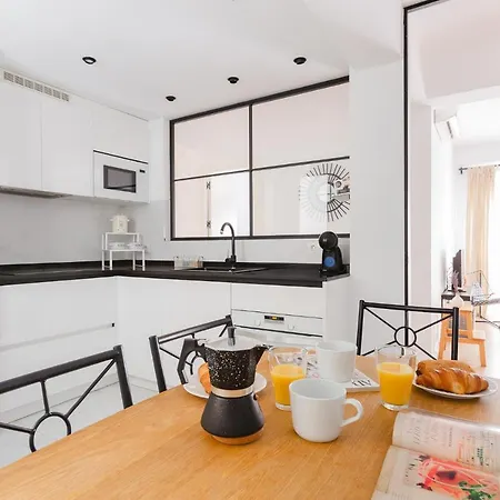 Apartment Malagaflat Design 3 Bedrooms Centre